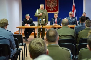 Uroczystość wręczenia nagród funkcjonariuszom z Placówki SG w Rutce-Tartak 