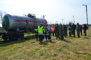 Ćwiczenia służb na terenie międzynarodowego kolejowego przejścia granicznego w Kuźnicy 