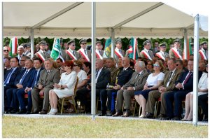 Uroczystości odsłonięcia pomnika "Inki" 