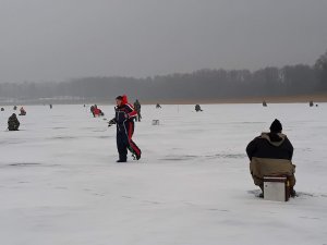 Międzynarodowe zawody w wędkarstwie podlodowym 