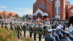 Uroczystość odsłonięcia Pomnika w Hołdzie Ofiarom Obławy Augustowskiej 