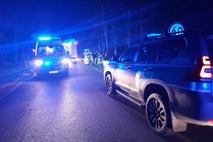 Wypadek kuriera z nielegalnymi migrantami 