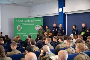 Inauguracja roku szkolnego oddziałów o profilu mundurowym