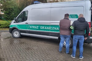 Zatrzymani za pomocnictwo w nielegalnym przekraczaniu granicy