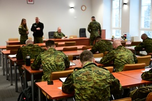 Kolejni kontraktowi na granicę 