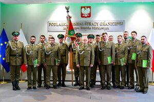 Awanse na stopień kaprala i młodszego chorążego Straży Granicznej 