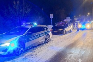 SG i KAS zabezpieczyły nielegalne papierosy 