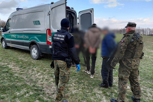 Zatrzymani cudzoziemcy przy granicy z Litwą 