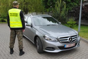 Zatrzymany kradziony Mercedes MB E 200 