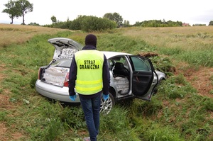 Zatrzymany Volkswagen z nielegalnymi papierosami