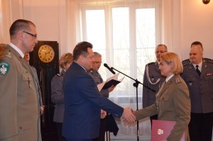 Wręczenie wyrożnień funkcjonariuszom Straży Granicznej przez Wiceministra SWiA Jarosława Zielińskiego