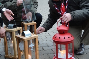 Przekazanie Betlejemskiego Światełka Pokoju w Kuźnicy